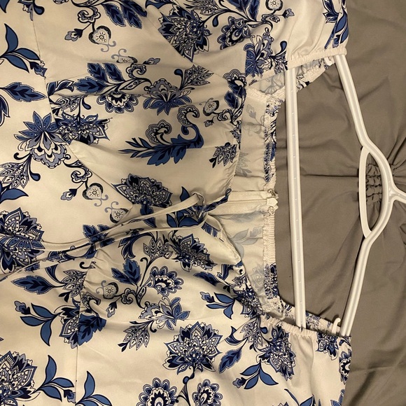 SHEIN Mulvari Floral Tie Neck Bishop Sleeve Dress Size US Large - Picture 3 of 6